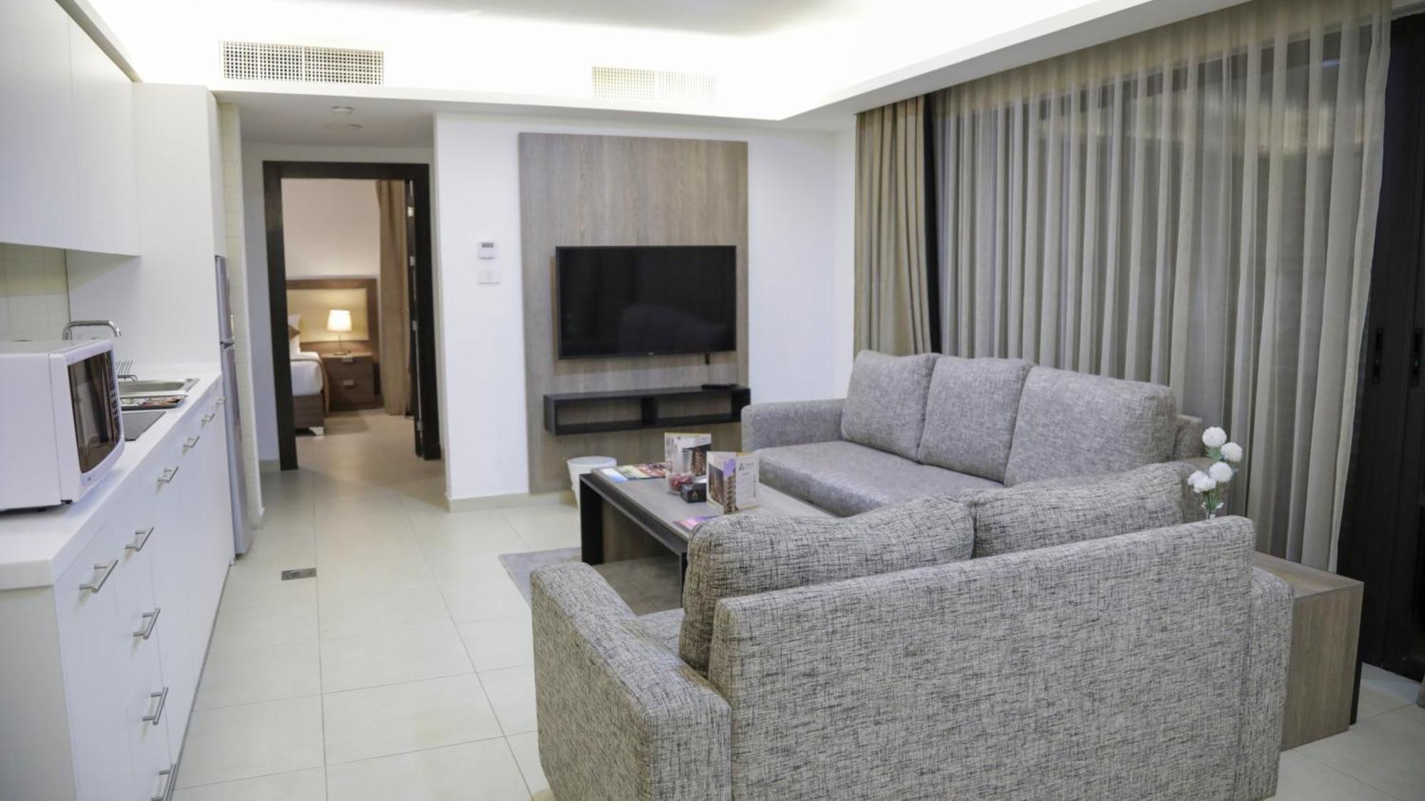 Triple A Hotel Suites 安曼 外观 照片